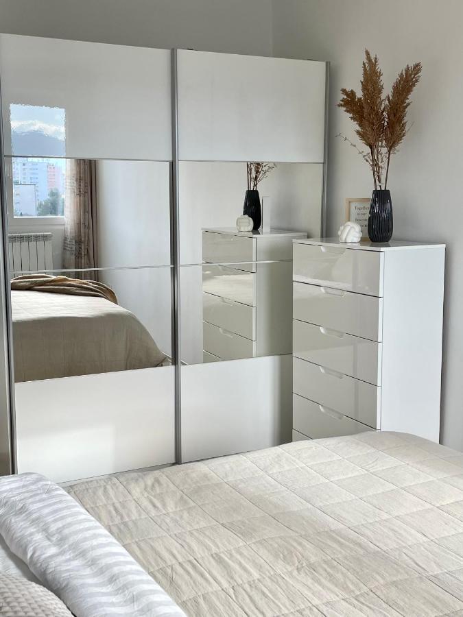 Апартаменти Adria Sky Рієка Екстер'єр фото